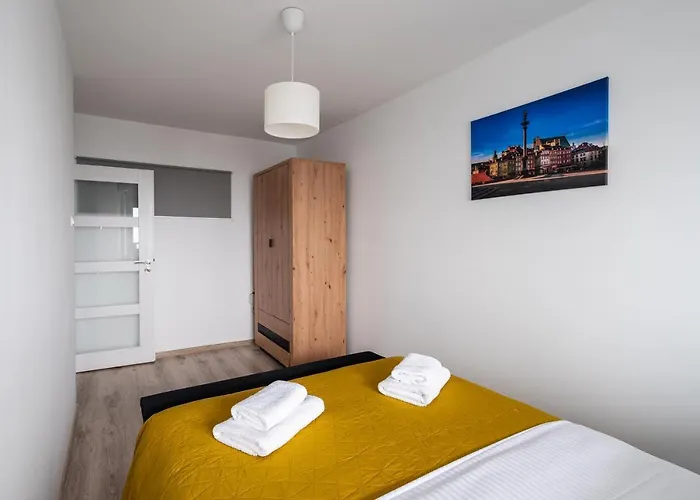 9th Floor View By Bookinghost * Varsovia