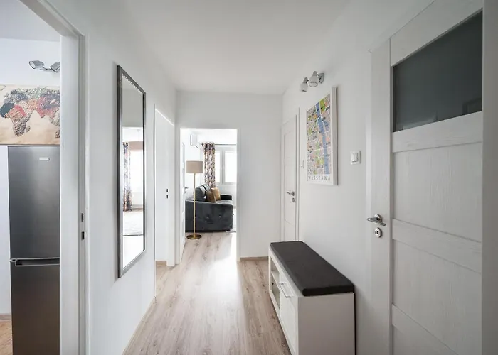 9th Floor View By Bookinghost